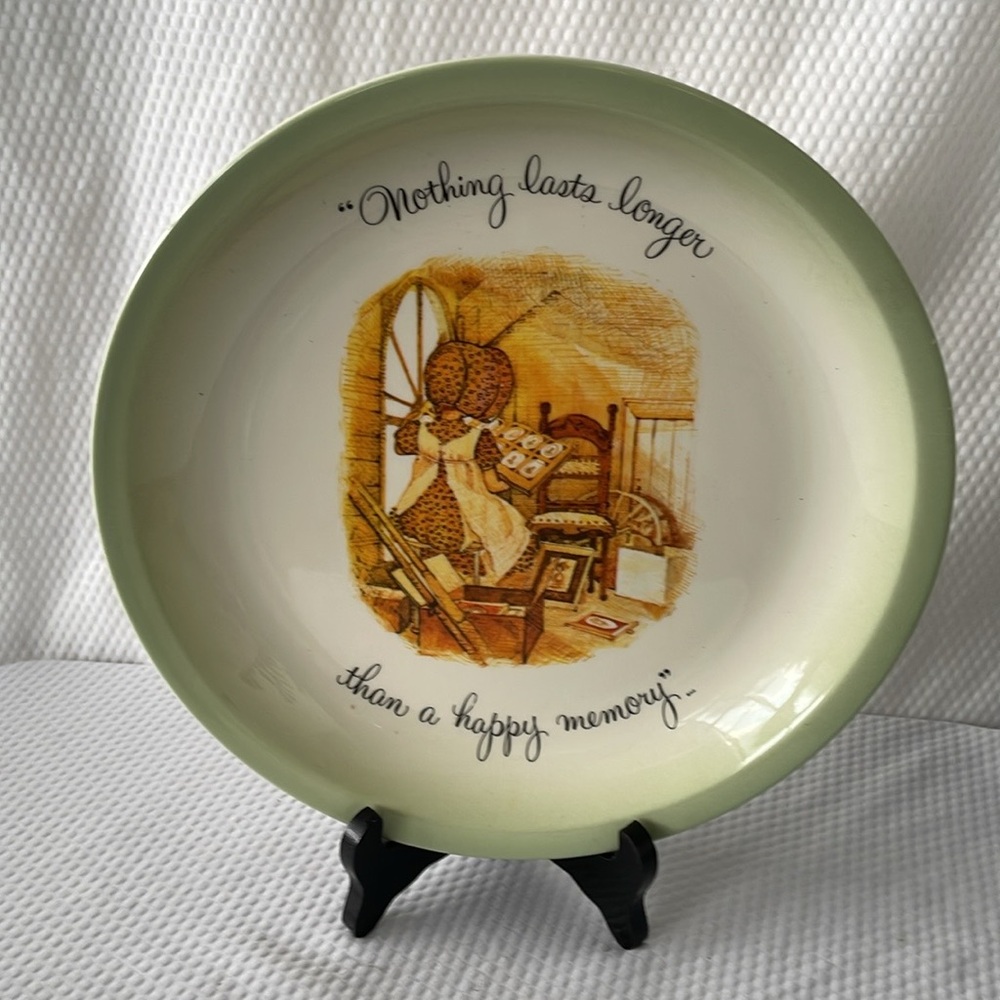 Holly Hobbie 1972 Collection’s Edition Plate